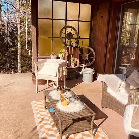 Un Ptit Chalet Les Brenets Dış mekan fotoğraf