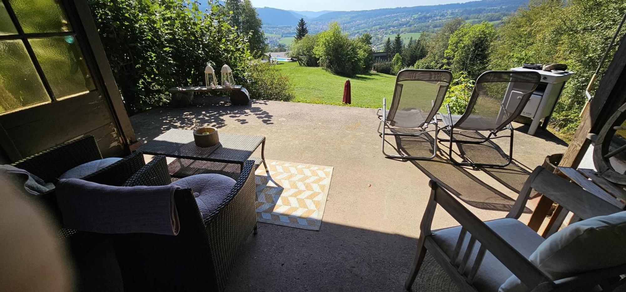 Un Ptit Chalet Les Brenets Dış mekan fotoğraf