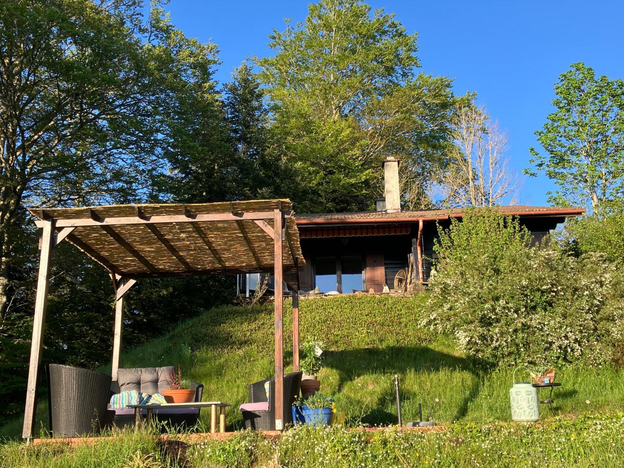 Un Ptit Chalet Les Brenets Dış mekan fotoğraf
